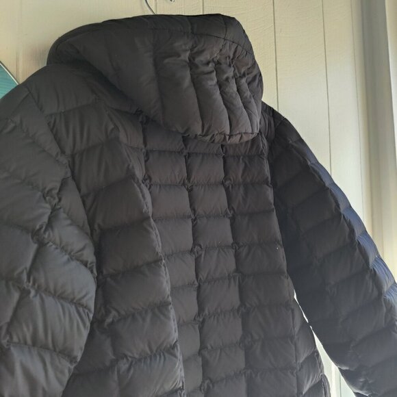 Lands End PufferJacket, Goosedown Fill, Hood, Zippered Pockets, Sz S 6-8 regular - Picture 2 of 9
